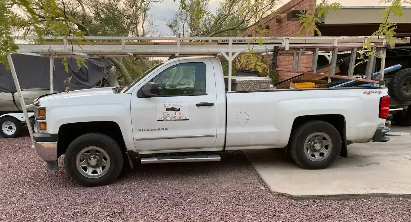 Same day garage door repair van serving Vail AZ