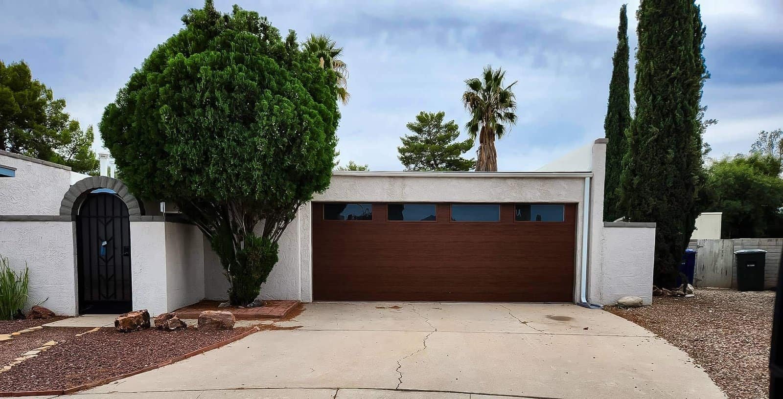 Garage door repair job in Marana, AZ
