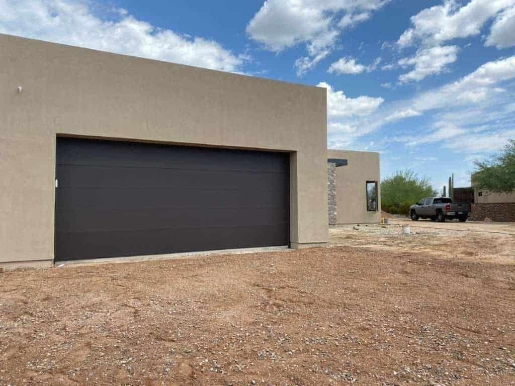 Garage door repair job in Corona de Tucson, AZ
